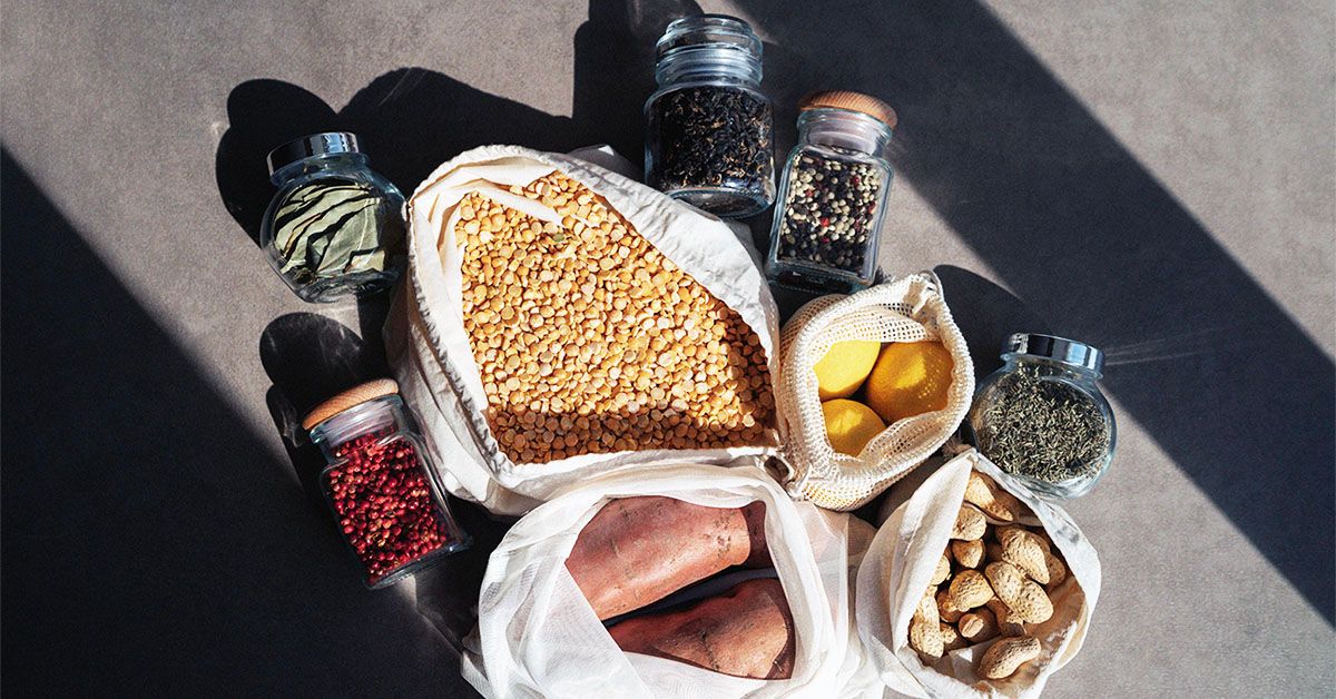 Remplacer la viande rouge transformée par des haricots et des noix pourrait contribuer à réduire le risque de démence