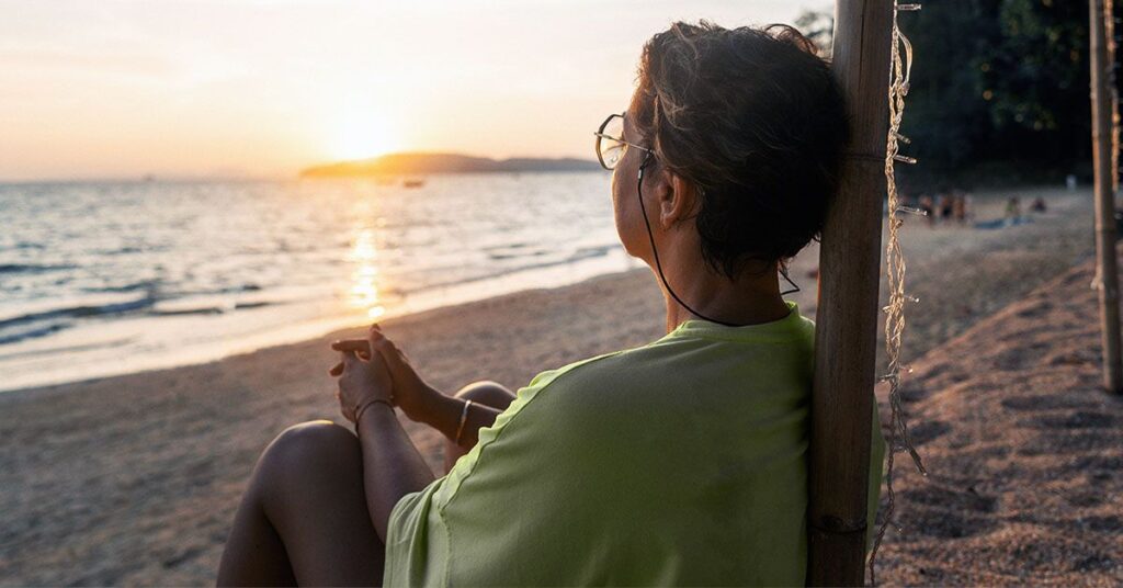 Commencer un traitement hormonal à la périménopause peut aider à ralentir le vieillissement
