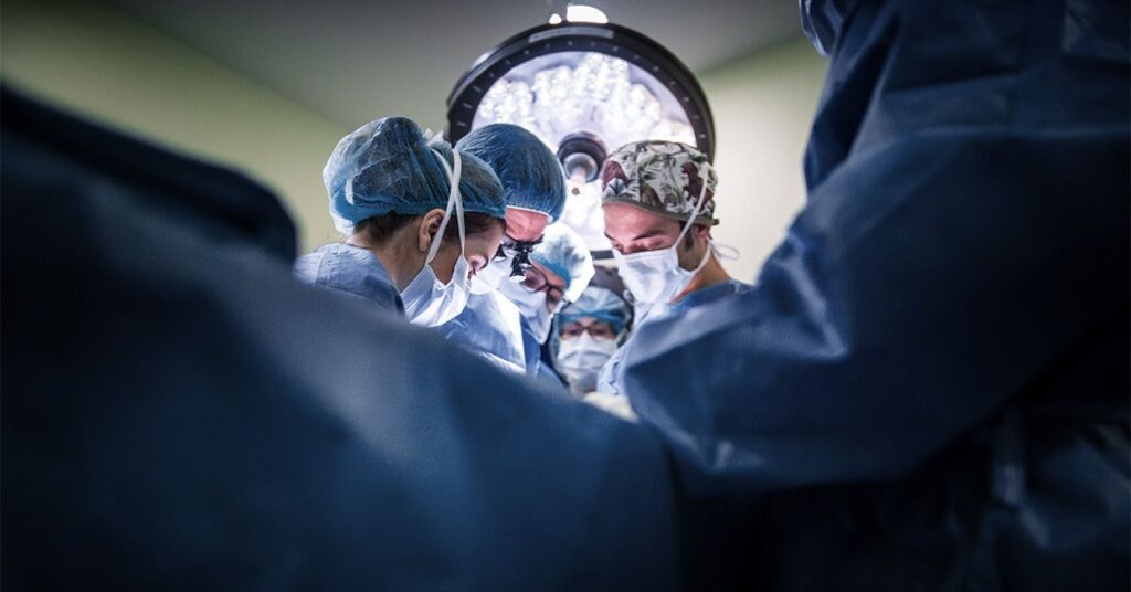 La chirurgie bariatrique pourrait préserver la santé rénale plus efficacement que les médicaments GLP-1
