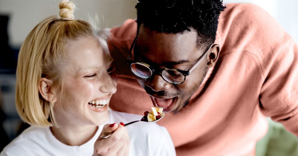 Glucides ou graisses au petit-déjeuner ? Quel est le meilleur poids santé chez les hommes par rapport aux femmes ?