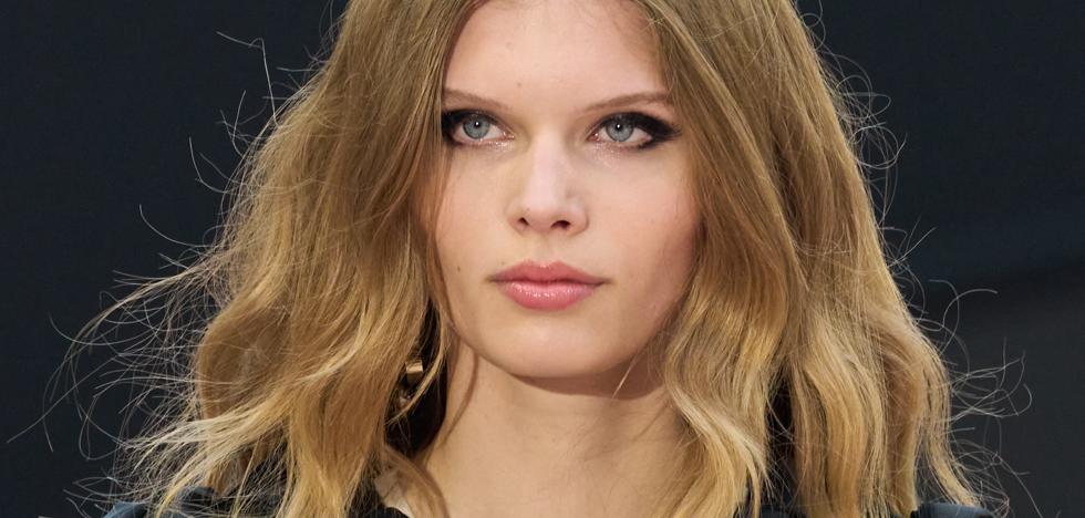 Trois shampooings pour les cheveux propres, doux et de mouvement