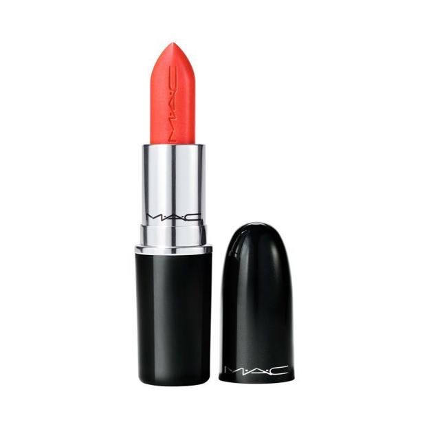 MAC Lipstick Lustlass. Prix: 21,60 euros