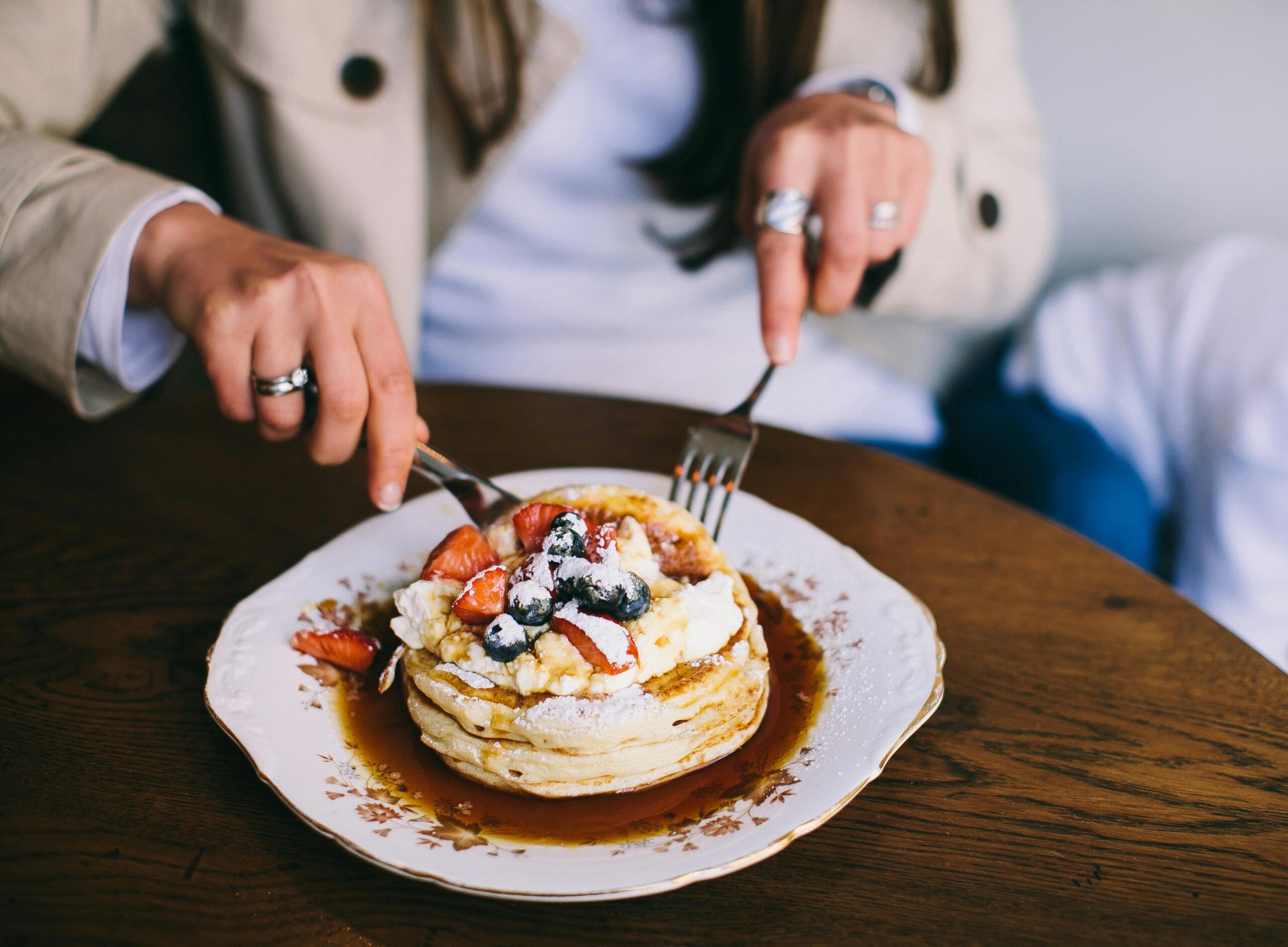 Pourquoi es-tu plein ton estomac a un trou pour le dessert