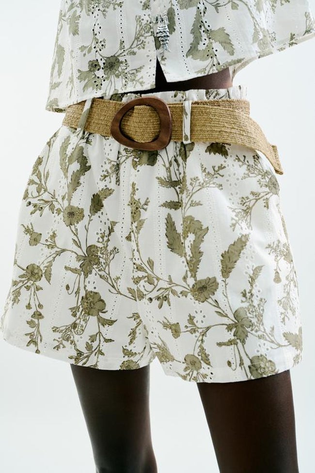 Bermudas imprimés avec Zara.