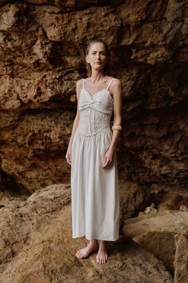 Longue robe de sangles Sfera.