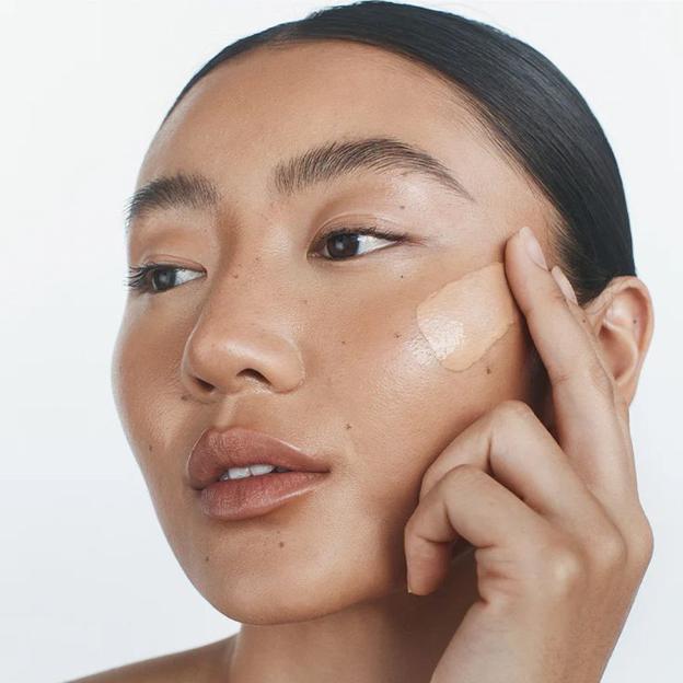 Test de maquillage de test de modèle
