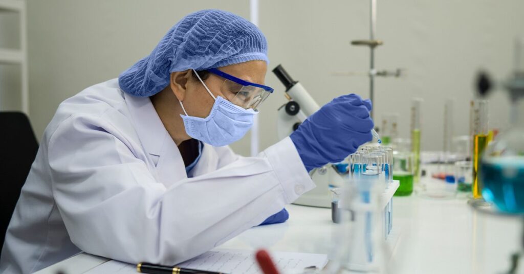 Une combinaison de 2 médicaments contre le cancer pourrait-elle aider à traiter la maladie d'Alzheimer?