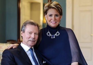 Les plans risqués de María Teresa de Luxembourg après l'abdication: voyages à travers l'Europe et l'aventure de moto à travers l'Himalaya