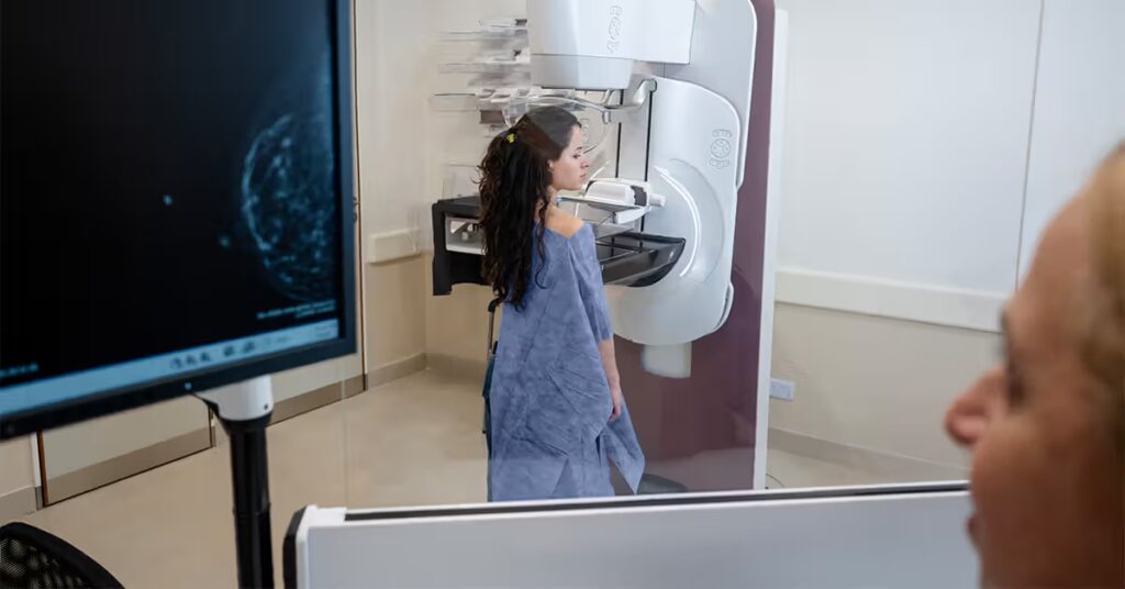 Les systèmes de mammographie IA détectent 1 cas de cancer du sein sur 5 6 ans avant le diagnostic