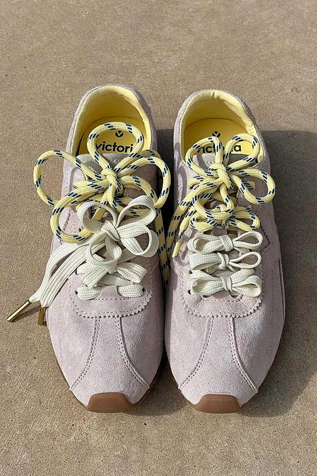Les baskets de la nouvelle collection de Victoria.