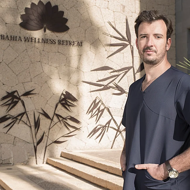 Salvador Martín, expert en physiothérapie de l'hôtel Bahía del Duque.