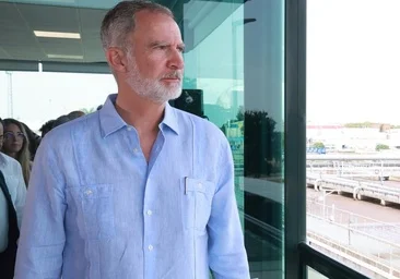 Quatre experts, sur la guayabera du roi : « Ce qui est intéressant, c'est le message qu'elle transmet »