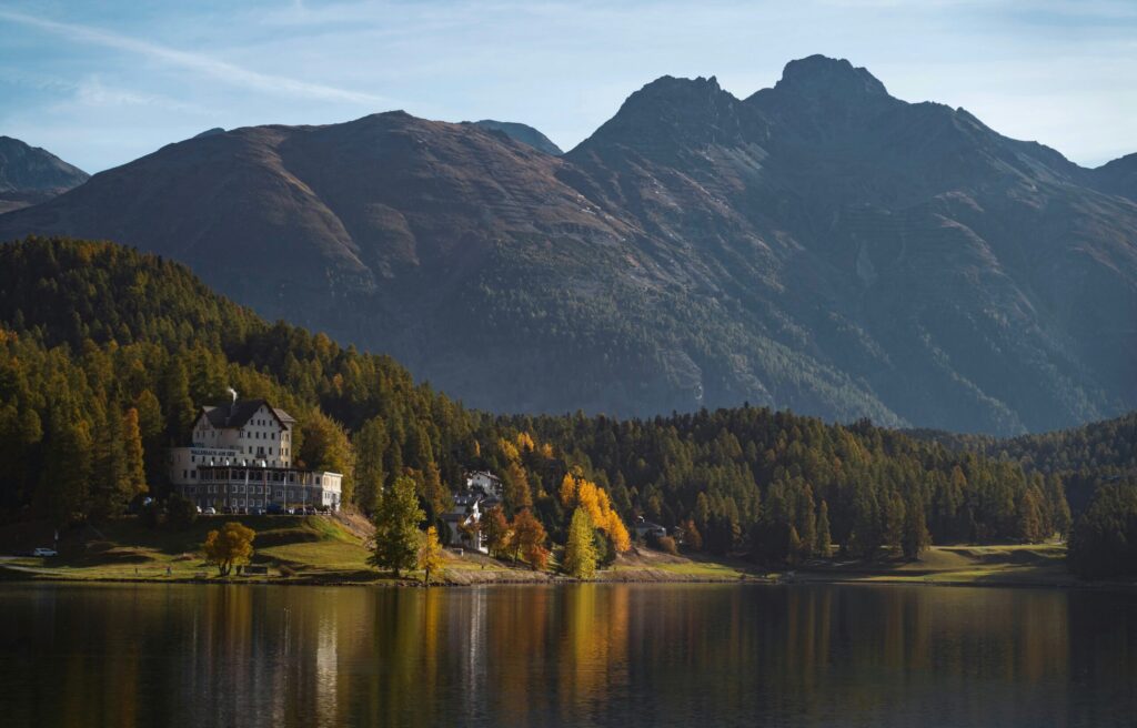 Les destinations en Europe où dormir avec une couverture en août