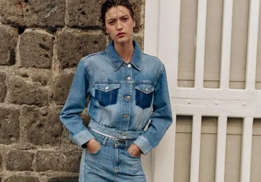 Sun-Bleached Denim, le ton de jean le plus viral : comment le porter et les modèles les plus flatteurs