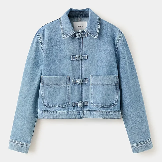 Veste en jean Mango (39,99 euros)