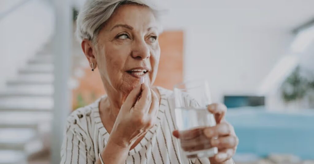 Une multivitamine quotidienne pourrait favoriser un vieillissement en bonne santé, suggère une étude préliminaire