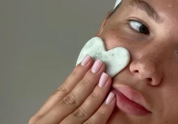 La gymnastique faciale est-elle efficace ? Il ne remplace pas le cosmétique, mais le sublime