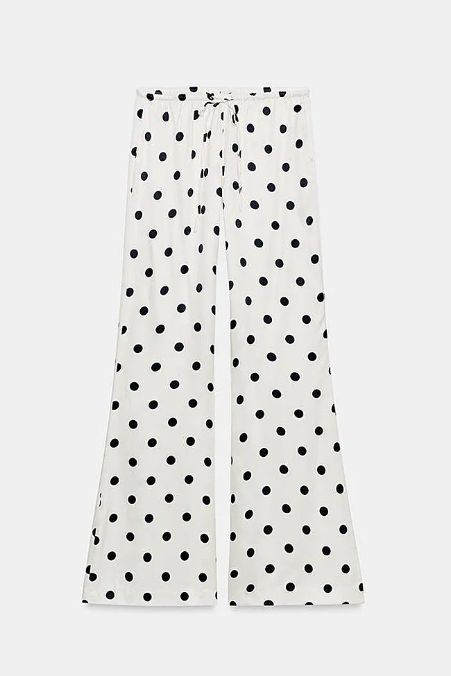 Pantalon imprimé Zara (25,99 euros)