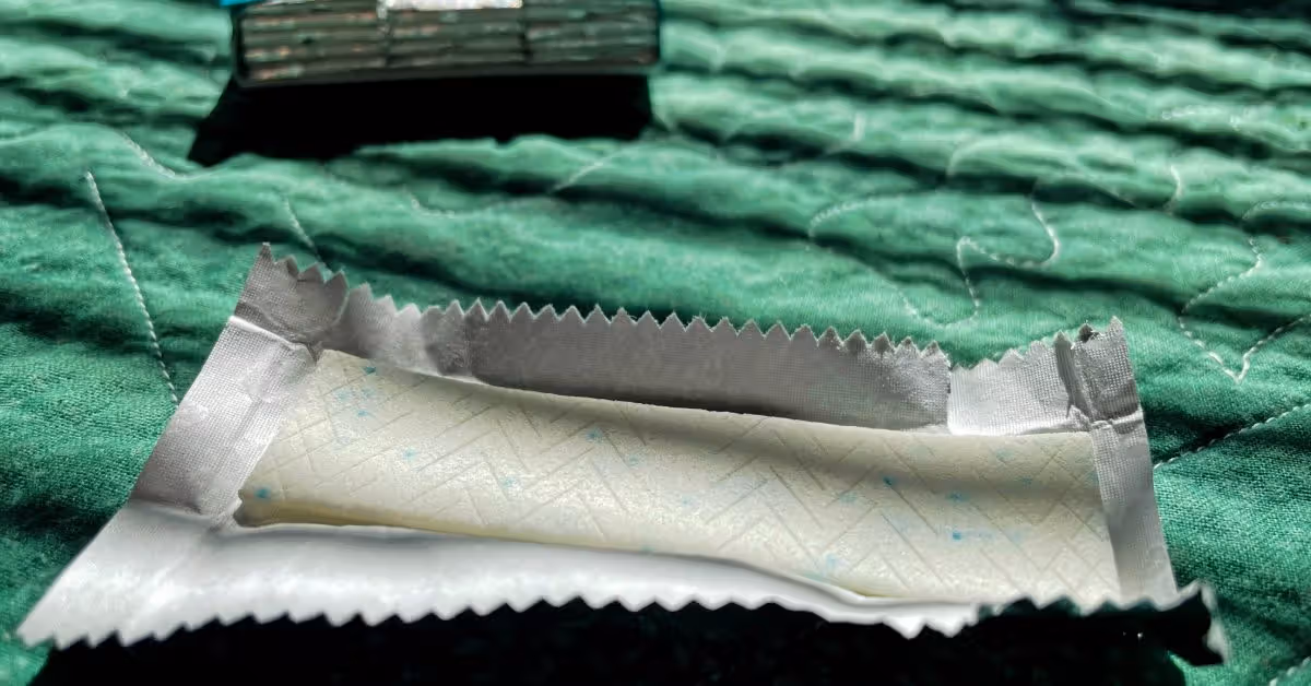 Un édulcorant de chewing-gum populaire lié à un risque plus élevé de crise cardiaque, selon une étude