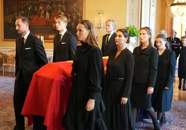 Marius Borg joue dans un adieu controversé à Harald de Norvège de la famille royale : sortie de prison et comme un autre petit-fils