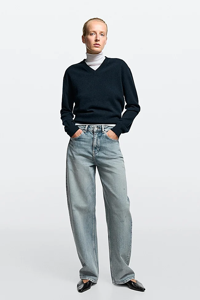 Jean tonneau Massimo Dutti (59,99 euros)