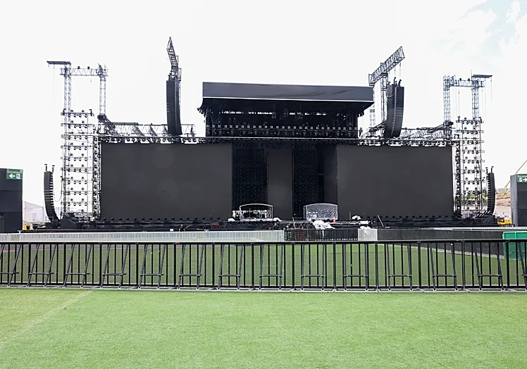 La scène du stade Shakira.