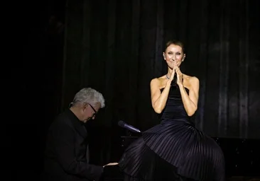 Céline Dion revient sur scène six ans plus tard et fond en larmes à Paris :