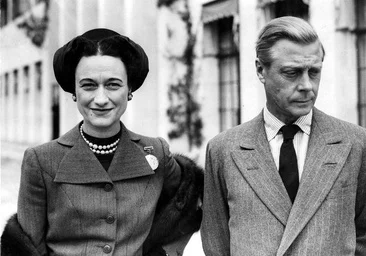 Wallis Simpson, la mondaine tombée amoureuse d'Édouard VIII et possédait l'une des boîtes à bijoux les plus emblématiques du XXe siècle : de la broche Cartier au bracelet en diamants