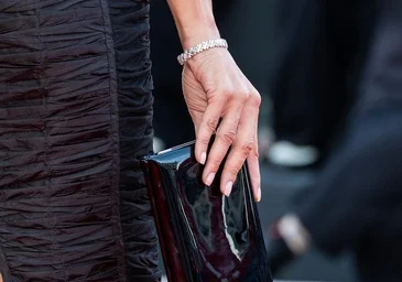 Du French au rose tendre : Venise confirme que les ongles naturels sont à nouveau les plus élégants