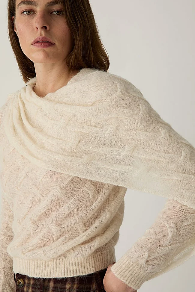 Pull tressé Laagam (89,95 euros)