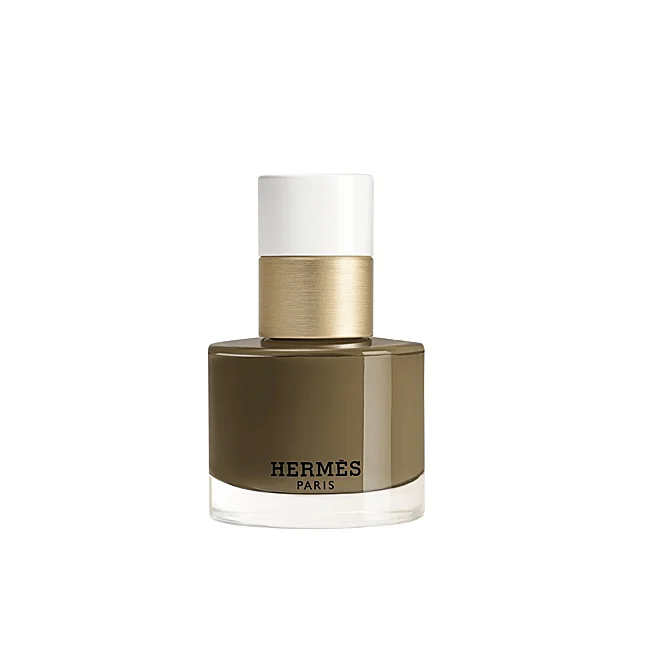 Vert Bronze par Hermès.