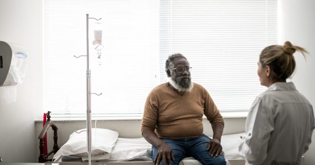 Les premières recherches suggèrent que le pétrélintide pourrait avoir moins d'effets gastro-intestinaux que les GLP-1