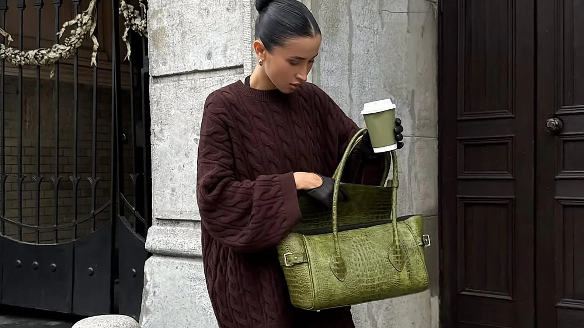 Six jolis sacs verts pour créer des looks simples