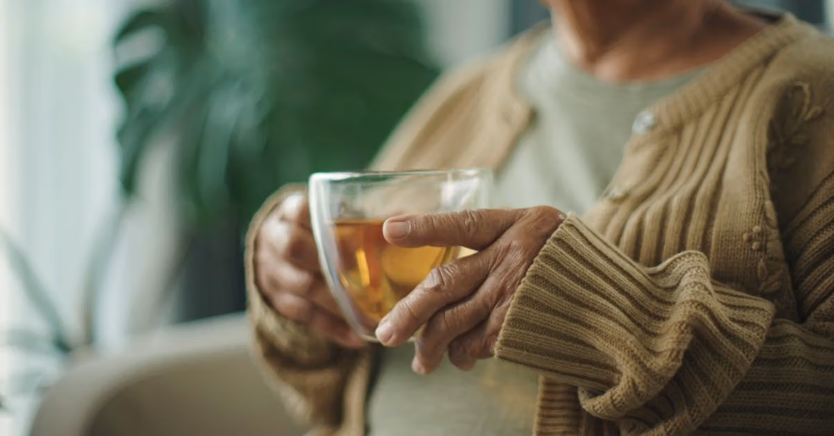 Boire autant de thé quotidiennement peut aider à protéger votre cœur, selon une étude