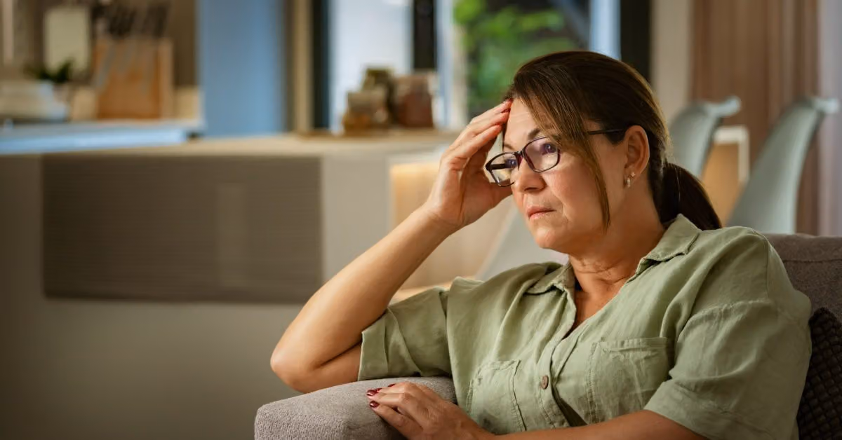 Le THS peut-il augmenter la fréquence et la durée des migraines après la ménopause ?